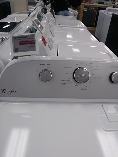 Shopping Mall «Valley Creek Mall», reviews and photos, 1750 Weir Dr, St Paul, MN 55125, USA