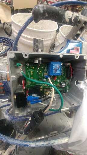 Paint Store «Dunn-Edwards Paints - Culver City», reviews and photos, 5777 W Washington Blvd, Culver City, CA 90232, USA