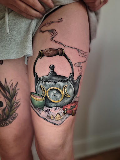 Explore spaceship tattoo ideas, creative tattoo ideas in Kansas City, available at Golden Stag Tattoo and Gallery