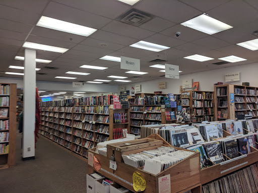 Book Store «Half Price Books», reviews and photos, 19500 WA-99, Lynnwood, WA 98036, USA