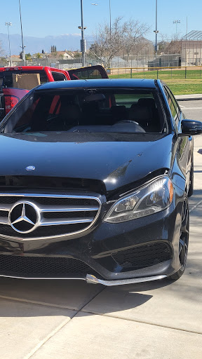 IN THE CLEAR AUTO GLASS image