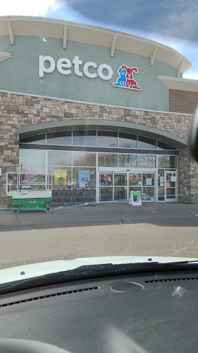 Pet Supply Store «Petco Animal Supplies», reviews and photos, 4751 W 29th St, Greeley, CO 80634, USA