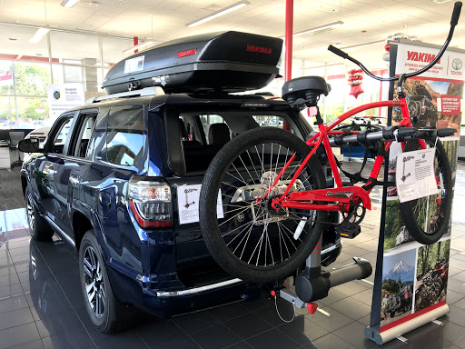 Toyota Dealer «Checkered Flag Toyota», reviews and photos, 5301 Virginia Beach Blvd, Virginia Beach, VA 23462, USA