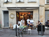 Intérieur du Restaurant Epicerie L'IDEAL à Marseille - n°1