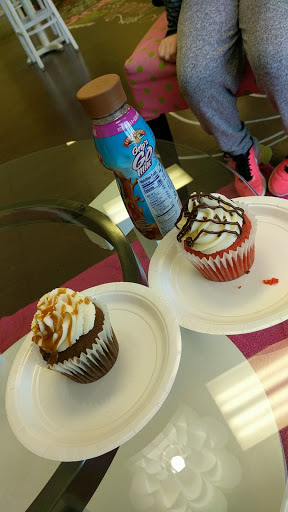 Bakery «Make-A-Cake Cupcake Bar», reviews and photos, 4040 Chapel Hill Rd K, Douglasville, GA 30135, USA