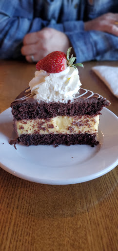 American Restaurant «Bread Winners Café & Bakery», reviews and photos, 4021 Preston Rd, Plano, TX 75093, USA