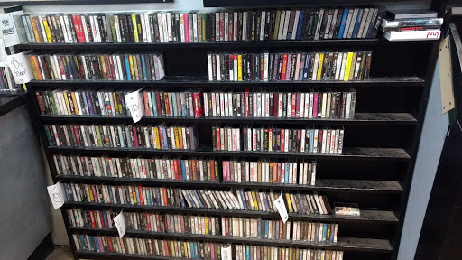 Record Store «Reckless Records», reviews and photos, 3126 N Broadway St, Chicago, IL 60657, USA