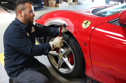 Auto Body Shop «D & D AUTO BODY & COLLISION REPAIR, INC», reviews and photos, 955 N Amphlett Blvd, San Mateo, CA 94401, USA