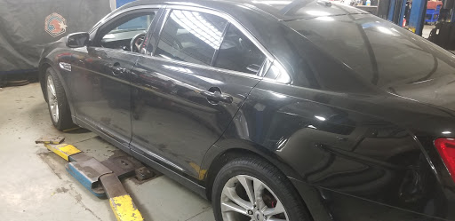 Ford Dealer «McCarthy Ford», reviews and photos, 11400 S Pulaski Rd, Chicago, IL 60655, USA