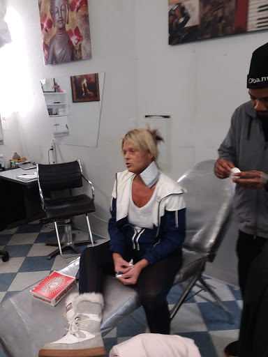 Tattoo Shop «Tattoo Addiction», reviews and photos, 2620 E Washington Ave, Madison, WI 53704, USA