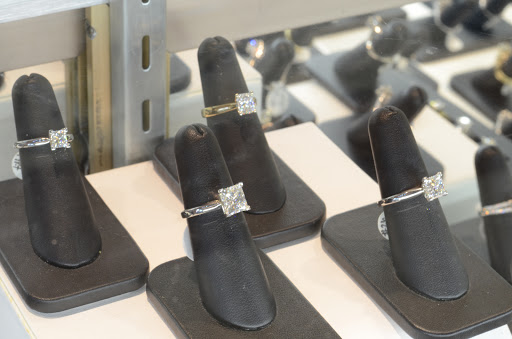 Jeweler «Stones Jewelry», reviews and photos, 107 W Front St, Wheaton, IL 60187, USA