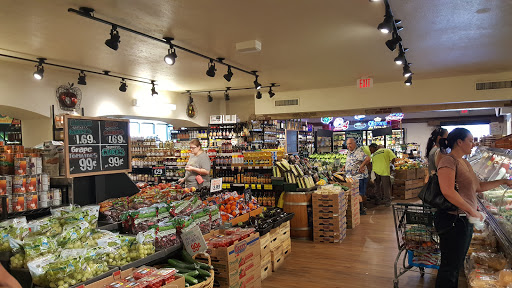 Market «Sweet Berry Fresh Market», reviews and photos, 30022 Euclid Ave, Wickliffe, OH 44092, USA