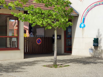 Mairie - direction école maternelle Arc en Ciel