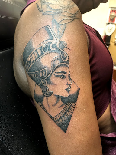 Tattoo Shop «Tattoo Guru», reviews and photos, 7525 Belair Rd, Baltimore, MD 21236, USA