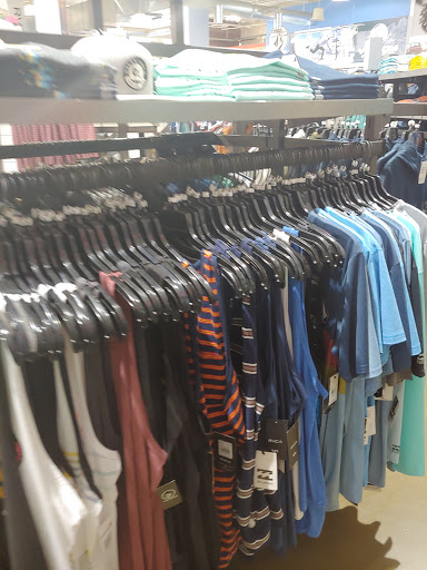 Shoe Store «Famous Footwear», reviews and photos, 1600 28th St, Boulder, CO 80301, USA