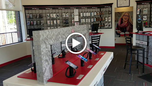 Cell Phone Store «Verizon Wireless - Cellular Plus», reviews and photos, 17390 SE Bluff Rd Suite 2, Sandy, OR 97055, USA