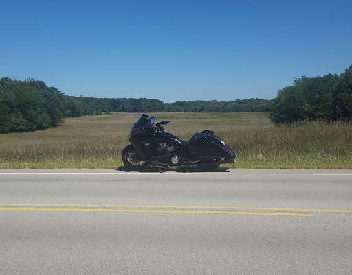 Suzuki Motorcycle Dealer «Suzuki of Carol Stream», reviews and photos, 106 N Schmale Rd, Carol Stream, IL 60188, USA