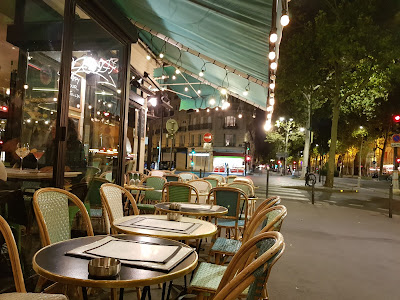 La Promenade à Paris
