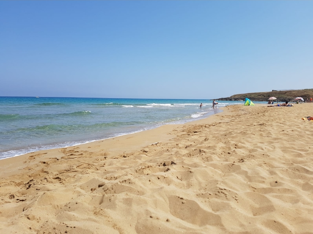 Photo de Spiaggia della Pizzuta
 zone sauvage