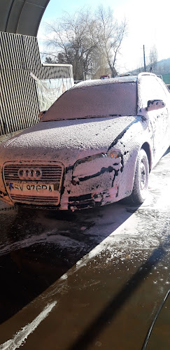 Opinii despre Mam’s Car Wash în <nil> - Spălătorie auto