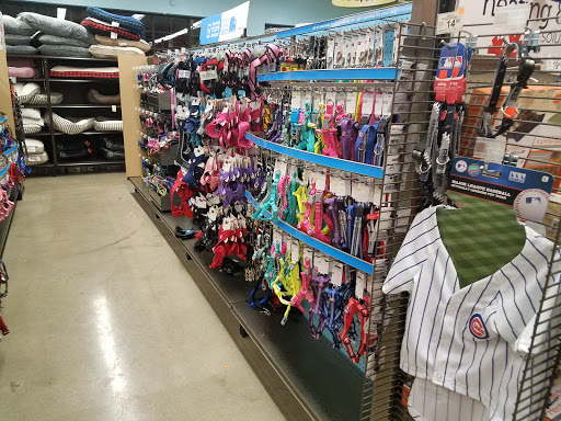 Pet Supply Store «Petco Animal Supplies», reviews and photos, 1425 W Palatine Rd, Hoffman Estates, IL 60192, USA