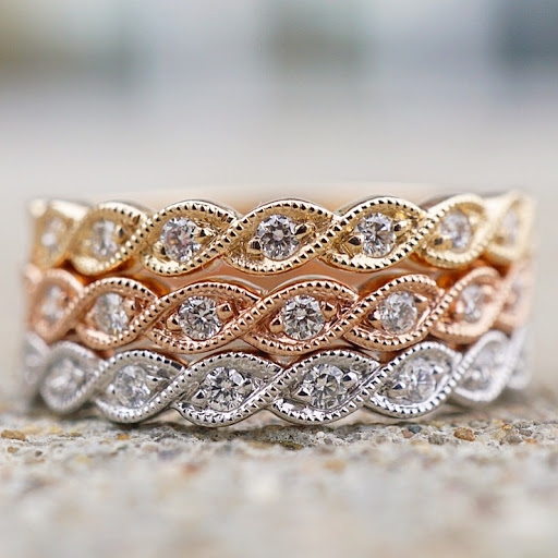 Jewelry Store «Edward Warren Jewelers», reviews and photos, 1610 Cross Creeks Blvd, Pickerington, OH 43147, USA