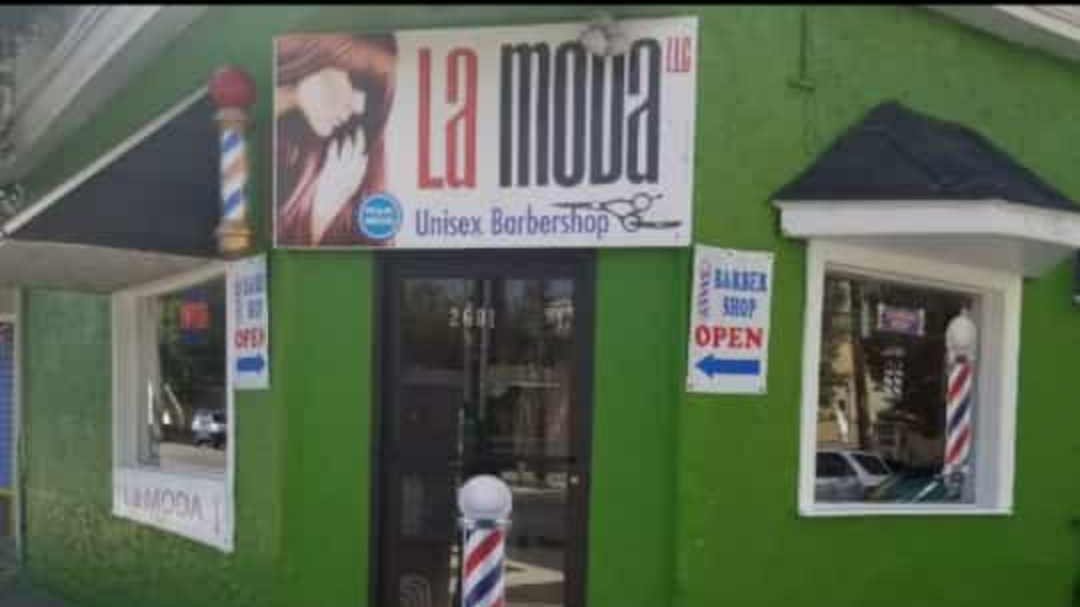 La Moda unisex barbe shop