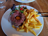 Steak tartare du Restaurant français Chez LuLu - Le bistrot de Mamie à Rueil-Malmaison - n°5
