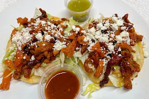Rikos Tacos image