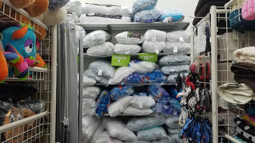 Discount Store «Factory 2-U (Fallas Discount Stores)», reviews and photos, 137 E Orangefair Mall, Fullerton, CA 92832, USA