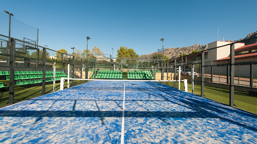 SLAM SPORTS CLUB - Pàdel Collbató en Collbató