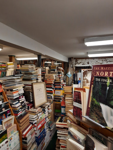 Book Barn of the Finger Lakes image 4