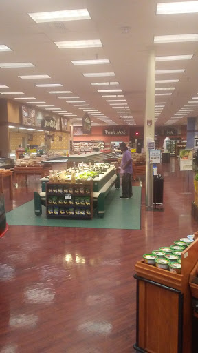Supermarket «Farm Fresh», reviews and photos, 683 S Hughes Blvd, Elizabeth City, NC 27909, USA