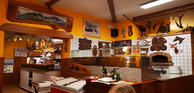 Pizzeria Trattoria Al Ponte Via Lauzzana, 58, 33010 Colloredo di Monte Albano UD, Italia