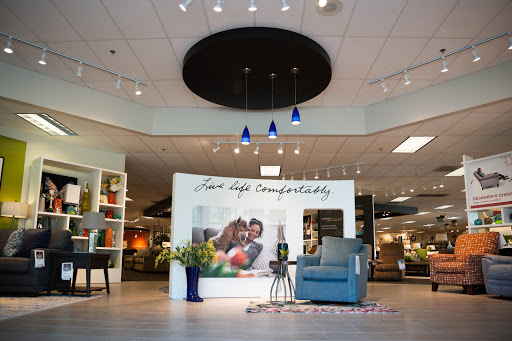Furniture Store «La-Z-Boy Furniture Galleries», reviews and photos, 7070 SW Nyberg St, Tualatin, OR 97062, USA