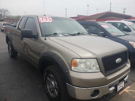 Used Car Dealer «Discover Auto Center», reviews and photos, 790 S Erie Blvd, Hamilton, OH 45011, USA