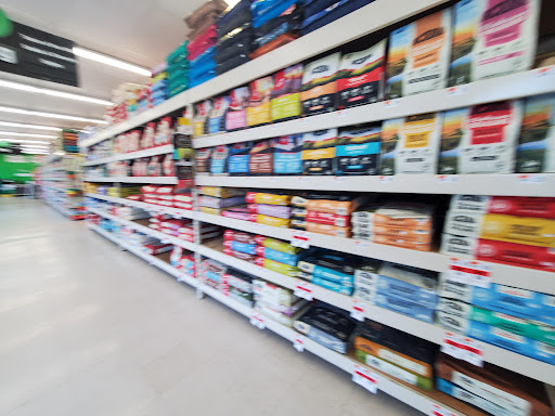 Pet Supply Store «Pet Supplies Plus», reviews and photos, 471 Boston Post Rd, Orange, CT 06477, USA