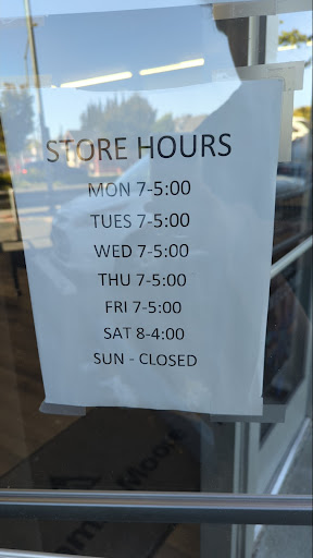 Paint Store «Moyers Paint Co», reviews and photos, 351 Lewelling Blvd, San Lorenzo, CA 94580, USA