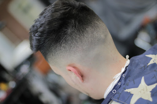 Barber Shop «Making the Cut Barber Shop», reviews and photos, 207 Wood Ave, Linden, NJ 07036, USA