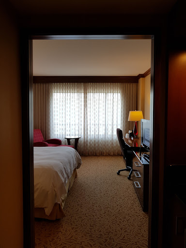 Hotel «Coralville Marriott Hotel & Conference Center», reviews and photos, 300 E 9th St, Coralville, IA 52241, USA