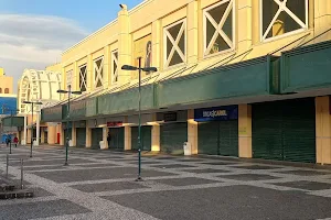 Shopping Plaza image