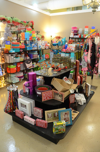 Boutique «Merchants At Cokers», reviews and photos, 401 Wilson Ave, Tullahoma, TN 37388, USA