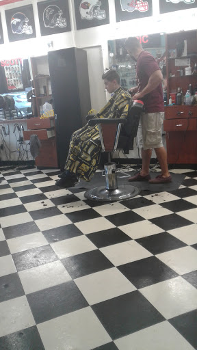 Barber Shop «Fade Station Barber Shop», reviews and photos, 1300 E Bay Dr H, Largo, FL 33771, USA