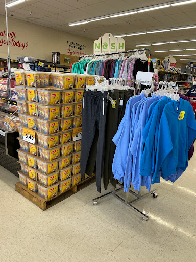 Grocery Store «Grocery Outlet Bargain Market», reviews and photos, 1320 Railroad Ave, Livermore, CA 94550, USA