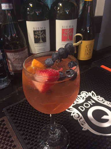 Restaurant «The Corner Bistro & Catering», reviews and photos, 200 Fountain Trce, Poquoson, VA 23662, USA