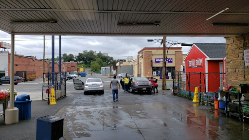 Queens Car Wash en Chillum