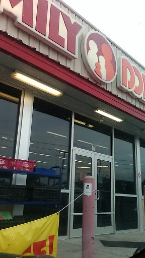 Dollar Store «FAMILY DOLLAR», reviews and photos, 600 Dundee Rd, Dundee, FL 33838, USA