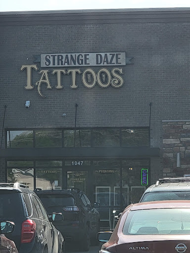 Tattoo Shop «Strange Daze Tattoos», reviews and photos, 1063 M-15, Davison, MI 48423, USA