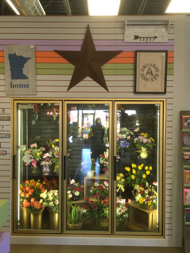 Florist «Cottage Grove Florist», reviews and photos, 8599 W Point Douglas Rd S #100, Cottage Grove, MN 55016, USA
