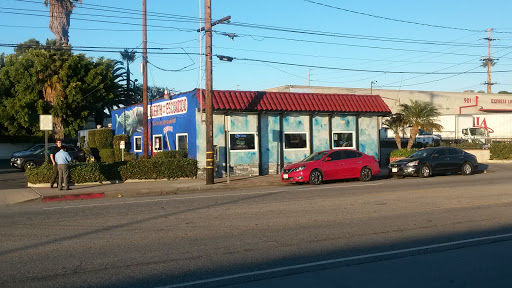 Mariscos El Puerto Escondido - Inglewood 1